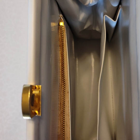 Vintage Needle Point Floral Purse, White - Picture 9 of 14